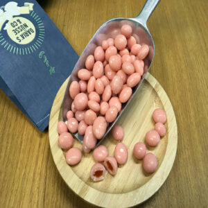 Aprikoosen in Erdbeer-Joghurt